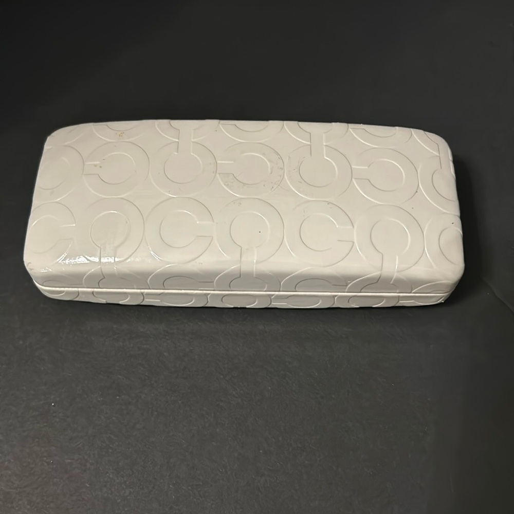 Coach Eyeglasses Case- Hard-shell Clam Style -White Case with Brown Interior